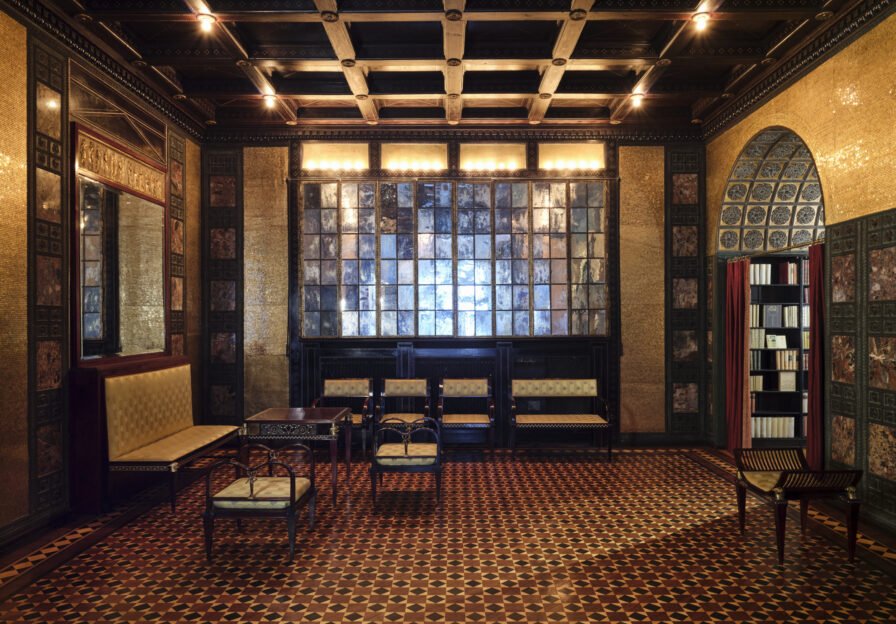 Fotografie des Museumsinnenraums der Villa Stuck