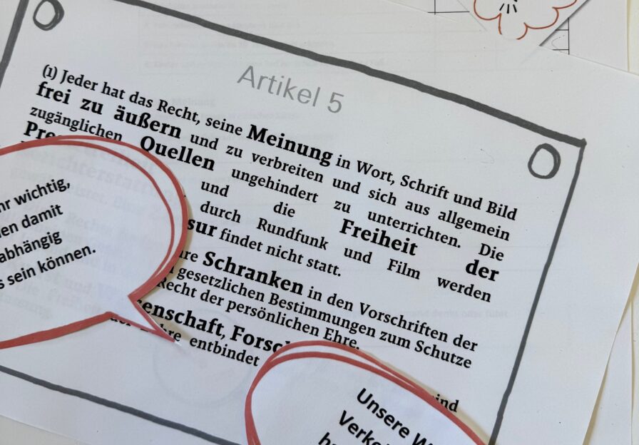 Bildungsmaterial