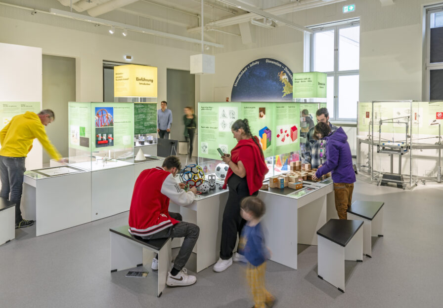 Ausstellung Mathematik