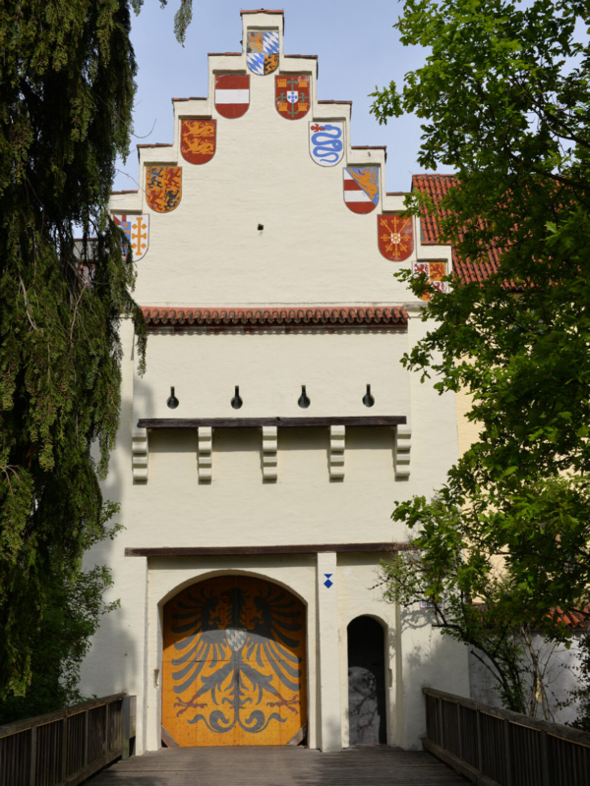 Burg Grünwald, Haupteingang.