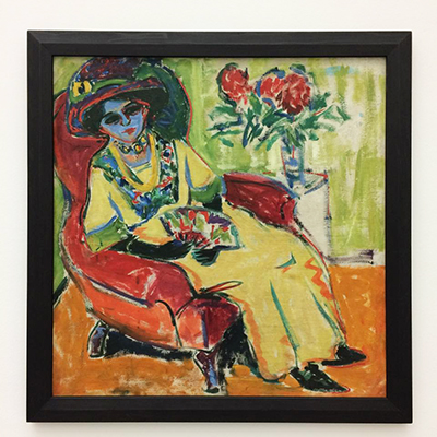 Ernst Ludwig Kirchner, Bildnis Dodo (Sitzende Dame), 1910, Bayerische Staatsgemäldesammlungen – Sammlung Moderne Kunst, Pinakothek der Moderne, CC BY-SA 4.0
